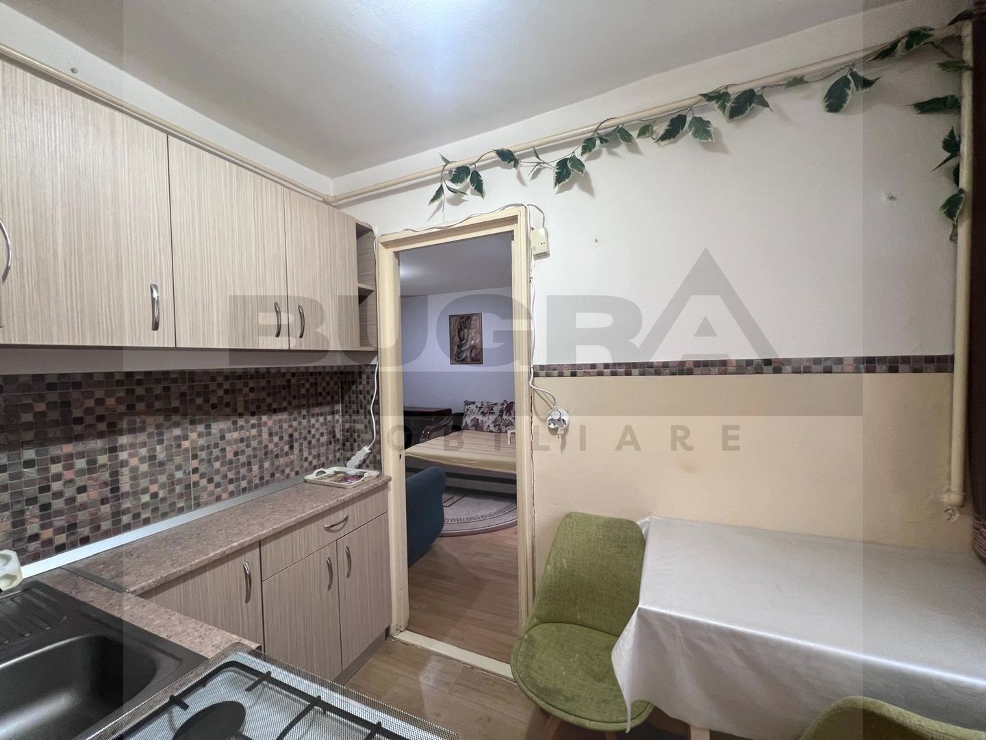 Garsoniera decomandata, 28mp, balcon, zona strazii Mehedinti - Poză 5