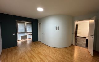 Langa Iulius Town. Renovat. Cu centrala proprie - Poză 3