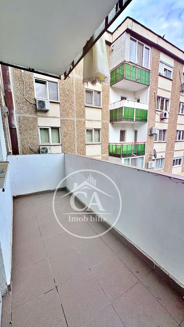 Apartament cu 3 camere în zona Decebal - Poză 11