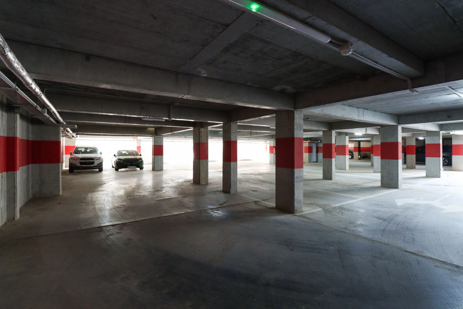 Aradului | 3 camere | Bloc nou | 2 băi | Lift | Parcare subterană - Poză 17