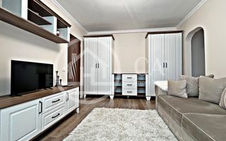 Apartament de inchiriat cu 2 camere in zona Rogerius, Oradea - Poză 1