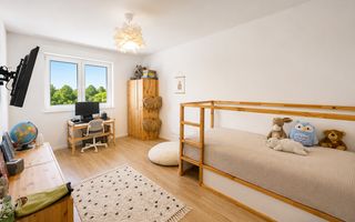 BG174-Duplex Premium-Mobilat,Utilat,4 camere,gazon,garaj-Giroc - Poză 9