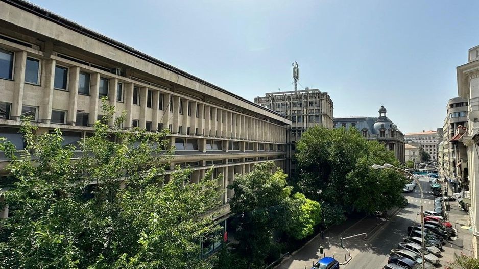 Cladire 1001 mp utili Universitate 2S+P+4E+Pod autorizatie fatada - Poză 1