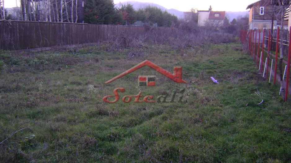 Teren intravilan de vanzare in Cornu de Jos - Poză 1