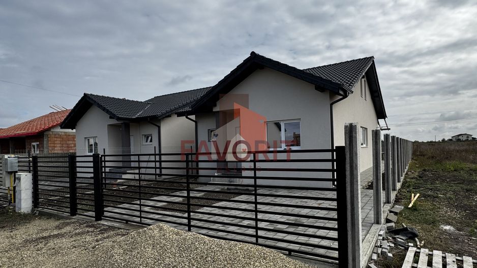 Duplex in Mosnita | Posibilitate de mansardare | Toate utilitatile - Poză 1