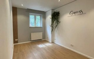 APARTAMENT DE VANZARE 3 CAMERE + TERASA 40 MP ZONA ULTRACENTRALĂ - Poză 5