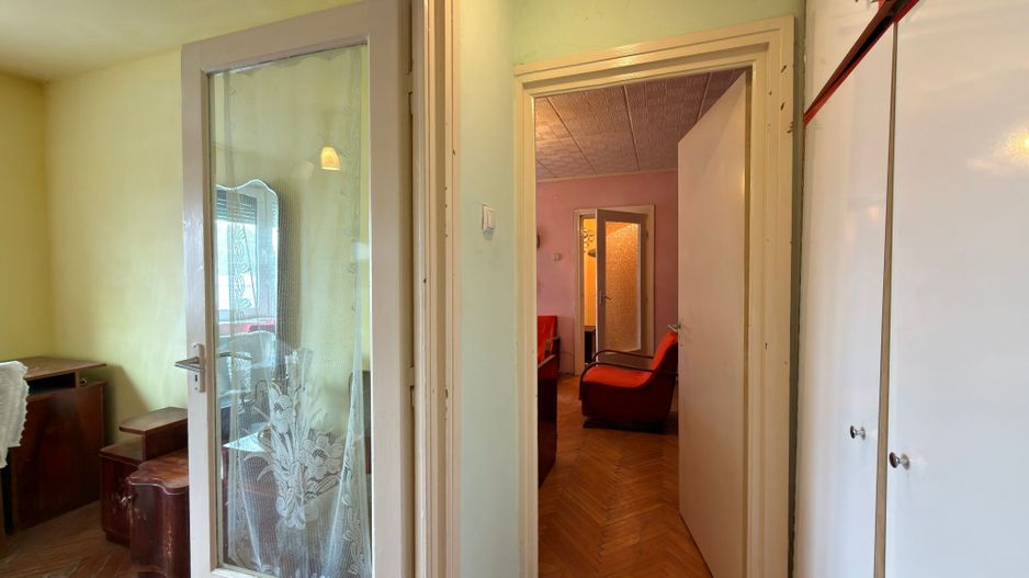 Apartament 2 camere Republicii Etaj III - Carei - Zona Blocul Verde - Poză 10