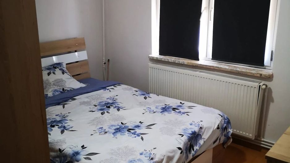 Apartament 2 camere- Brazda lui Novac, bd Dacia - Poză 1