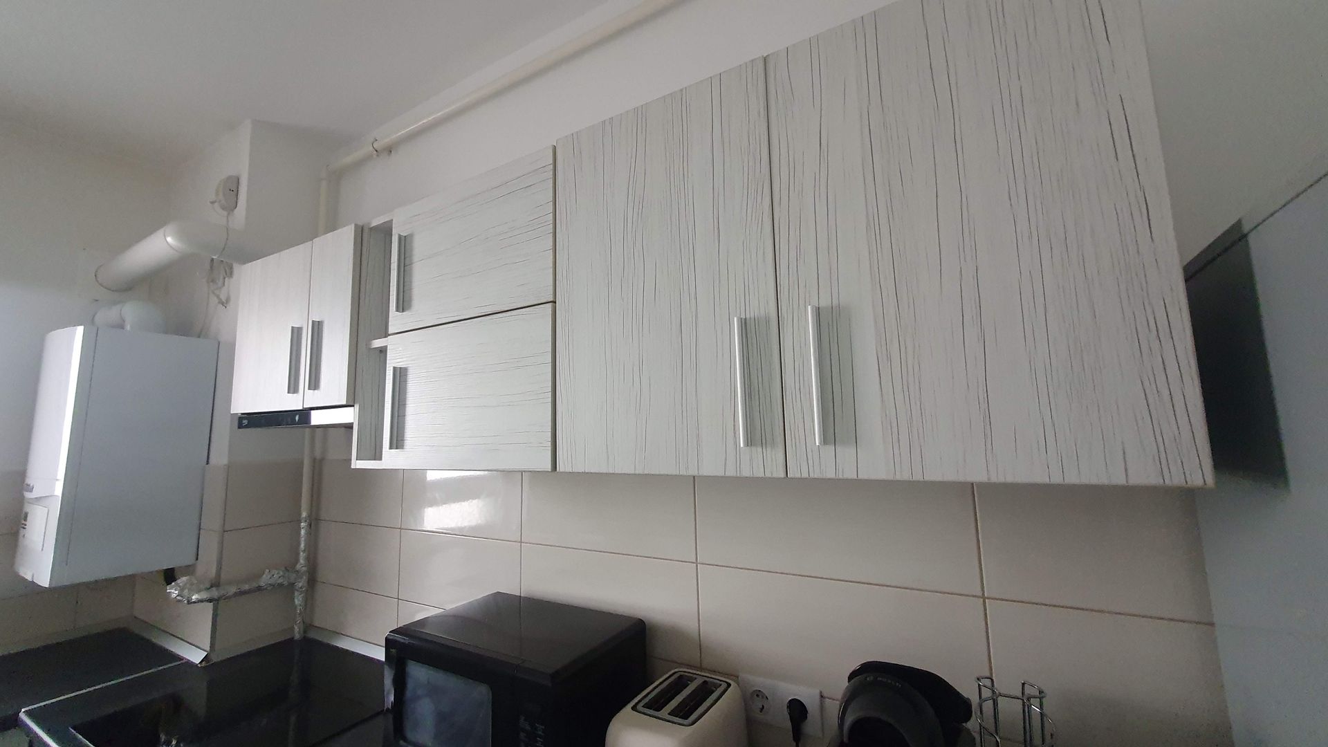 Ansamblul Maurer, bloc nou, vis-a-vis de Coresi, mobilat si utilat - Poză 13