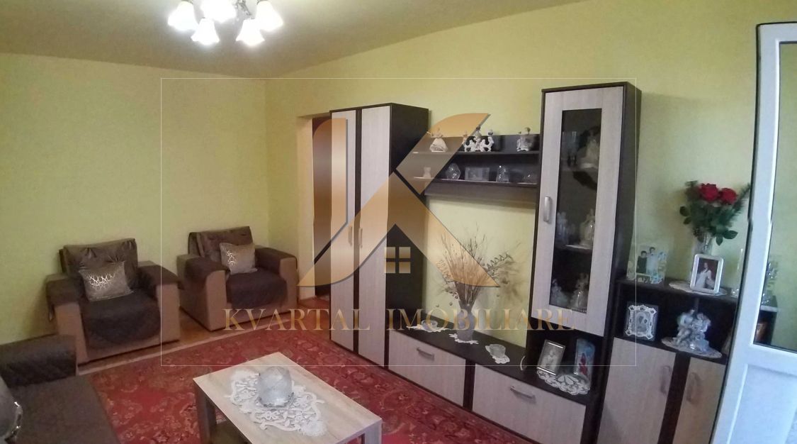 Apartament 2 camere , semidecomandat 59mp , Zona Vlaicu! - Poză 3