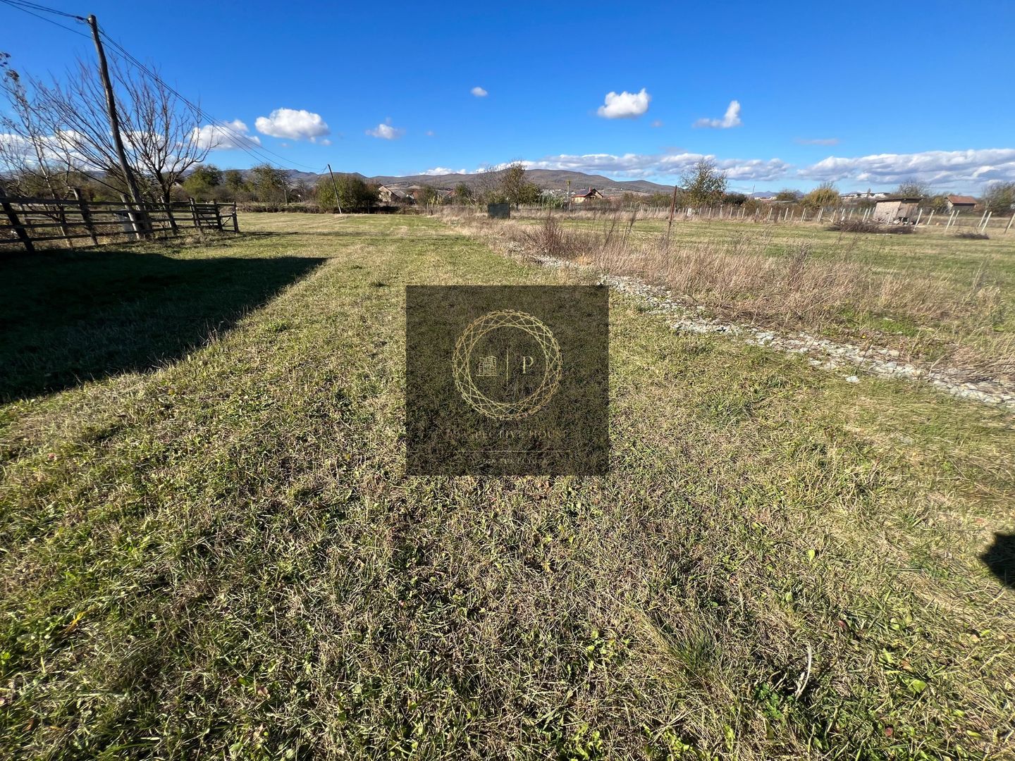 Teren Intravilan 410 mp | Deschidere la 2 strazi | Apa, gaz si curent - Poză 3