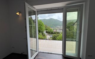 Apartament cu vedere spre Tâmpa, liniște și natură, în Centrul Istoric al Brașov - Poză 17