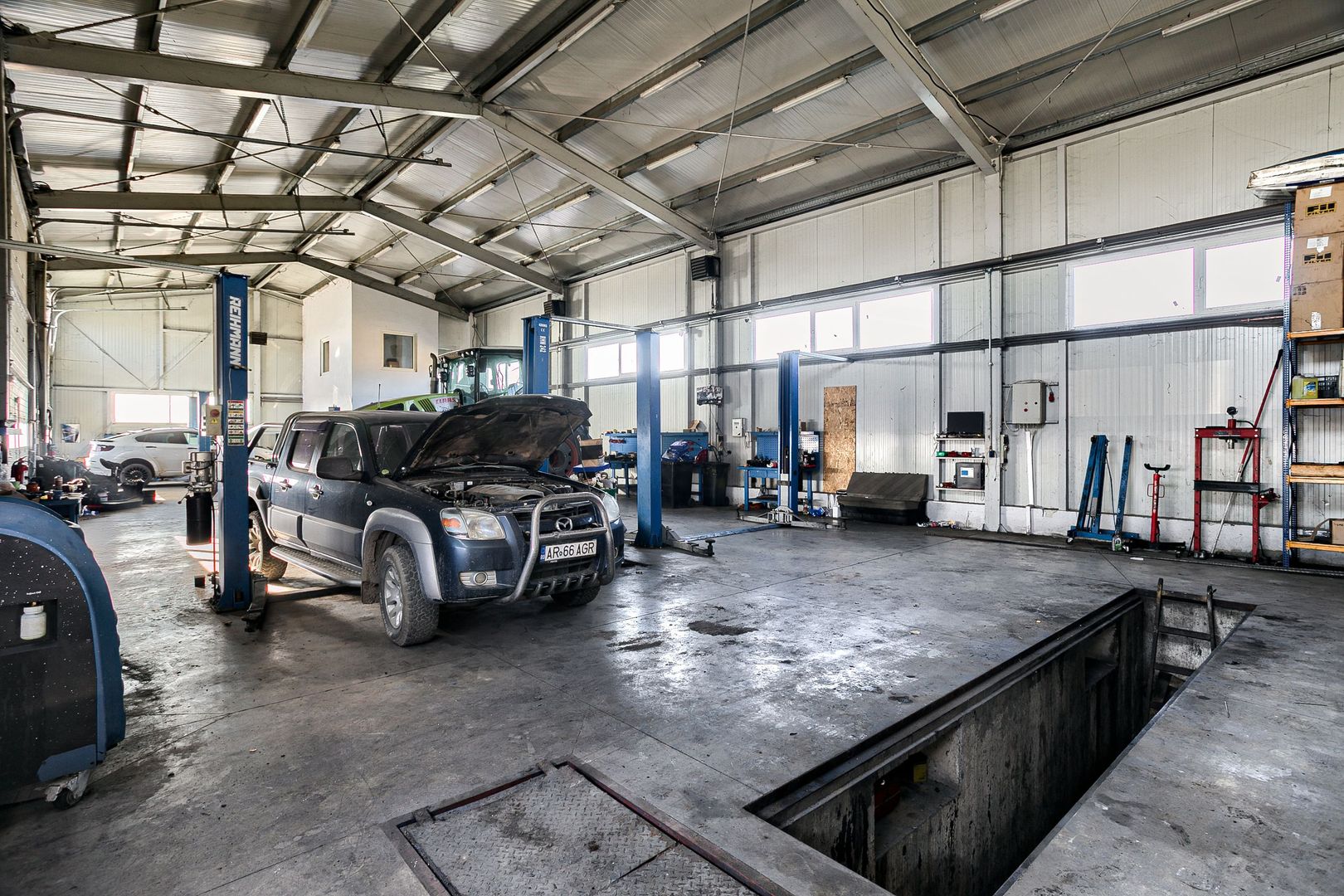 Hala atelier mecanic Horia Arad – Acces Direct la DJ709 - Poză 10