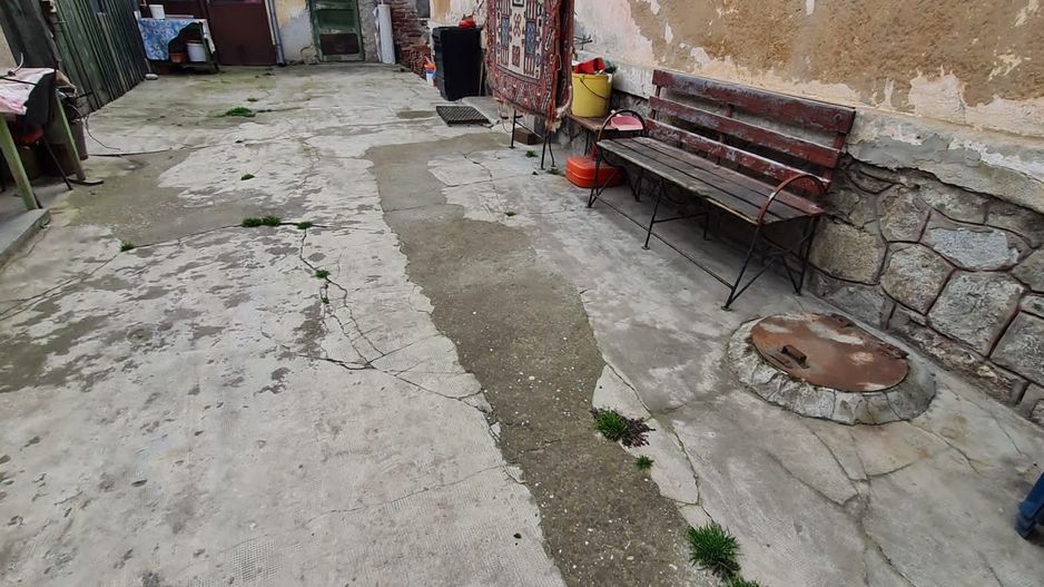 Apartament 2 camere curte comuna/2 proprietari in curte - Poză 18