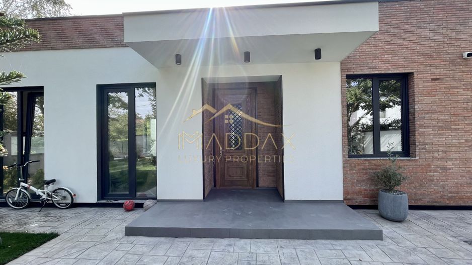 Vila cu 5 camere // * 565 mp gradina* // Tunari - Poză 40