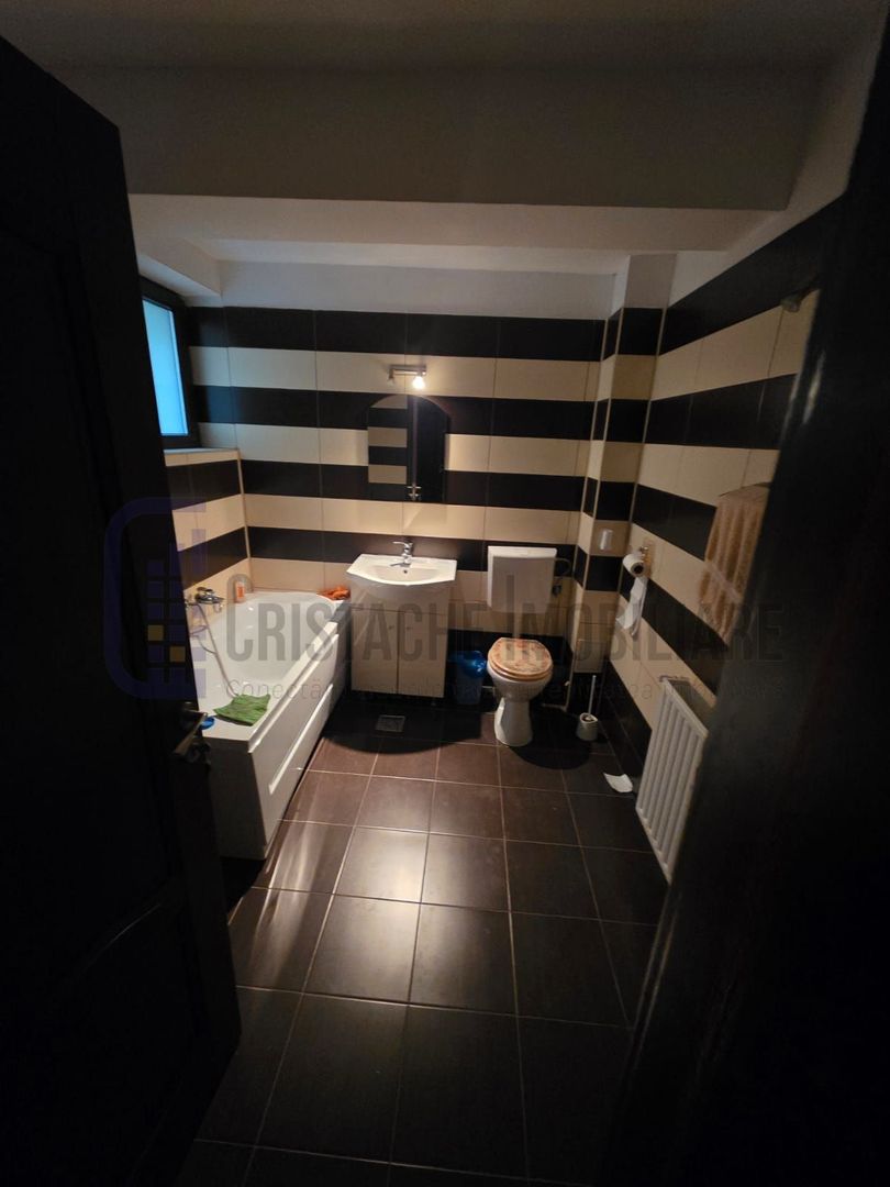 Spatiu birou/ Apartament 5 camere nemobilat | 180 mp | Parter - Poză 3