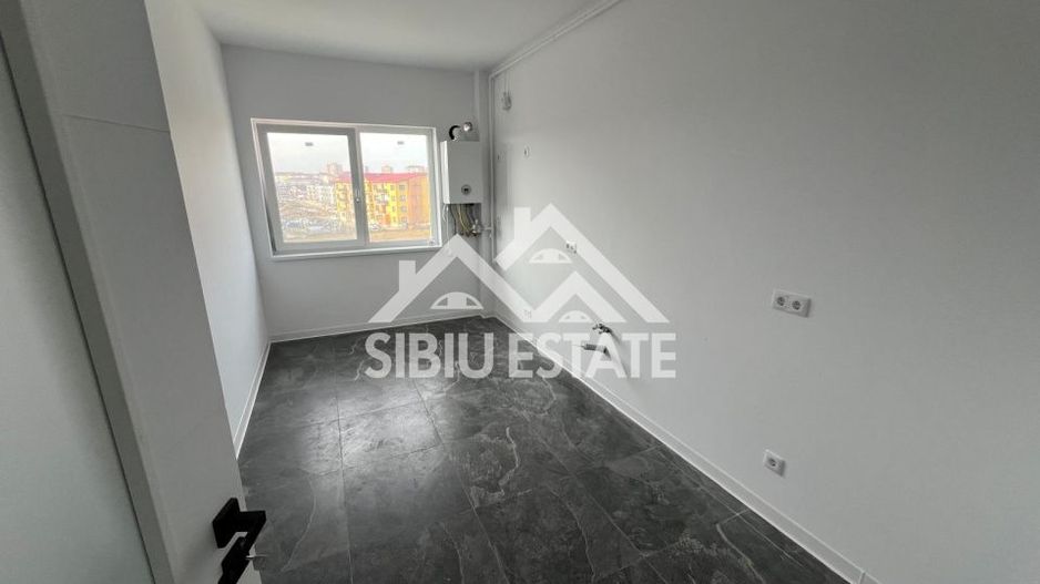 Locuinta moderna 3 camere cu gradina si terasa in Selimbar - Poză 3