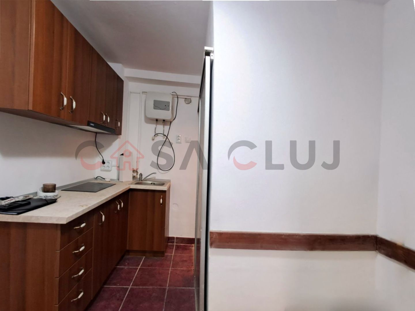 Ultracentrală, Loc de Parcare, Posibilitate Mansardare!! - Poză 1