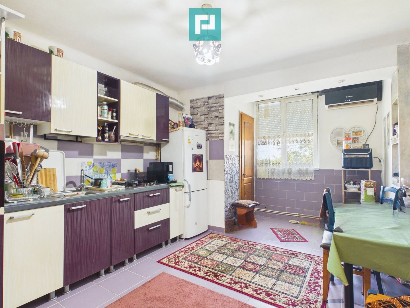 Apartament cu două camere Zimandul Nou - Poză 2