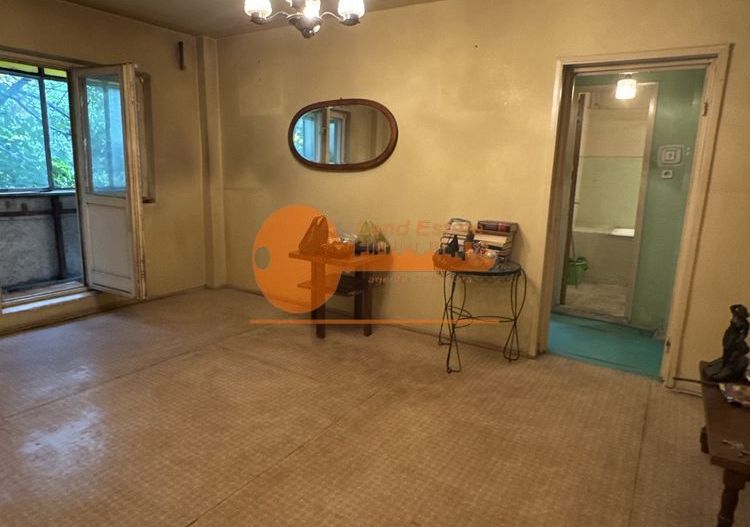 Apartament 3 camere | Rahova | Etaj 2 - Poză 1