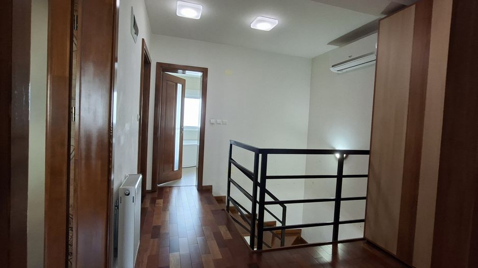 Casa P+E cu 4 camere - Aradului/British SCHOOL - Poză 18