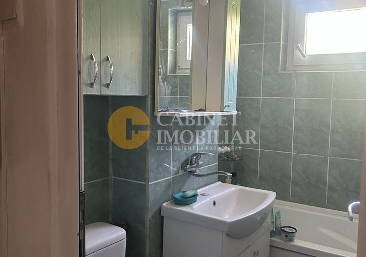 APARTAMENT 3 CAMERE SEMIDECOMANDAT - PACURARI - Poză 6
