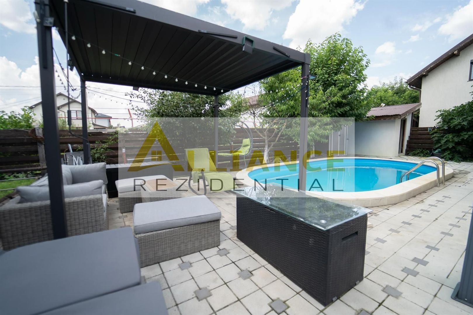 VILA MOBILATA si UTILATA- jacuzzi piscina incalzita - Poză 3