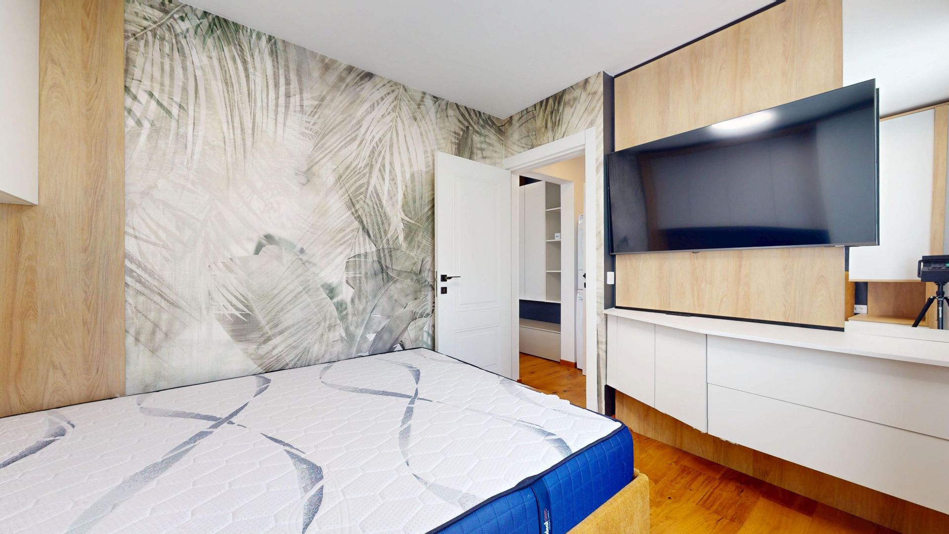 Apartament 3 camere, renovat integral -- desing, culoare si armonie - Poză 9