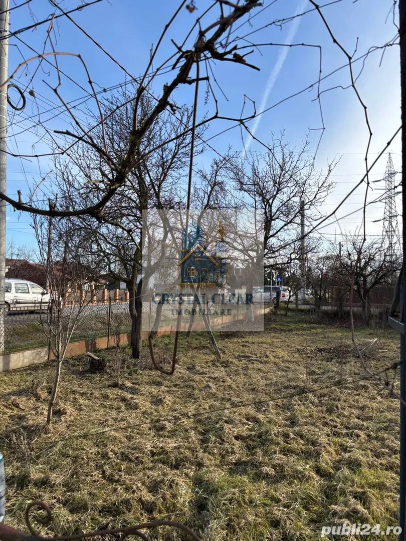 Casă 2 camere + teren de 852 mp - cartierul Unirii, str. Voinicenilor - Poză 5