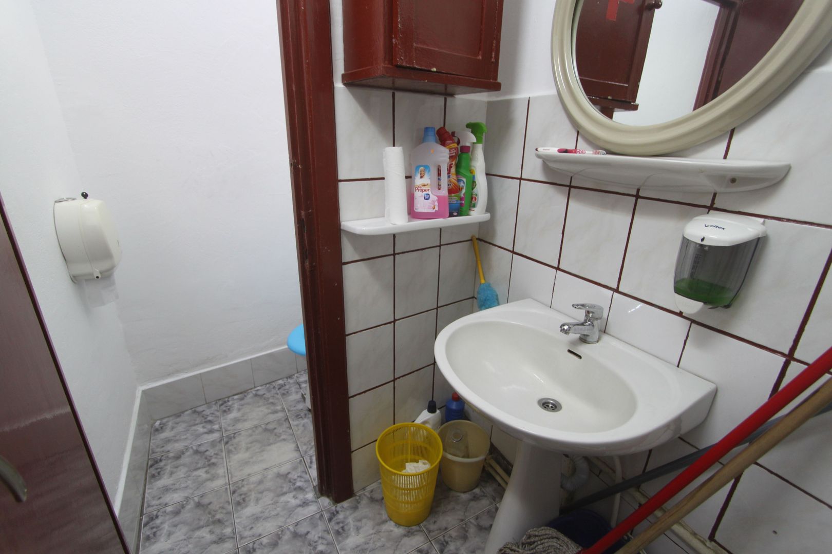 Spațiu comercial - 173mp  în zona Centrala - Poză 10