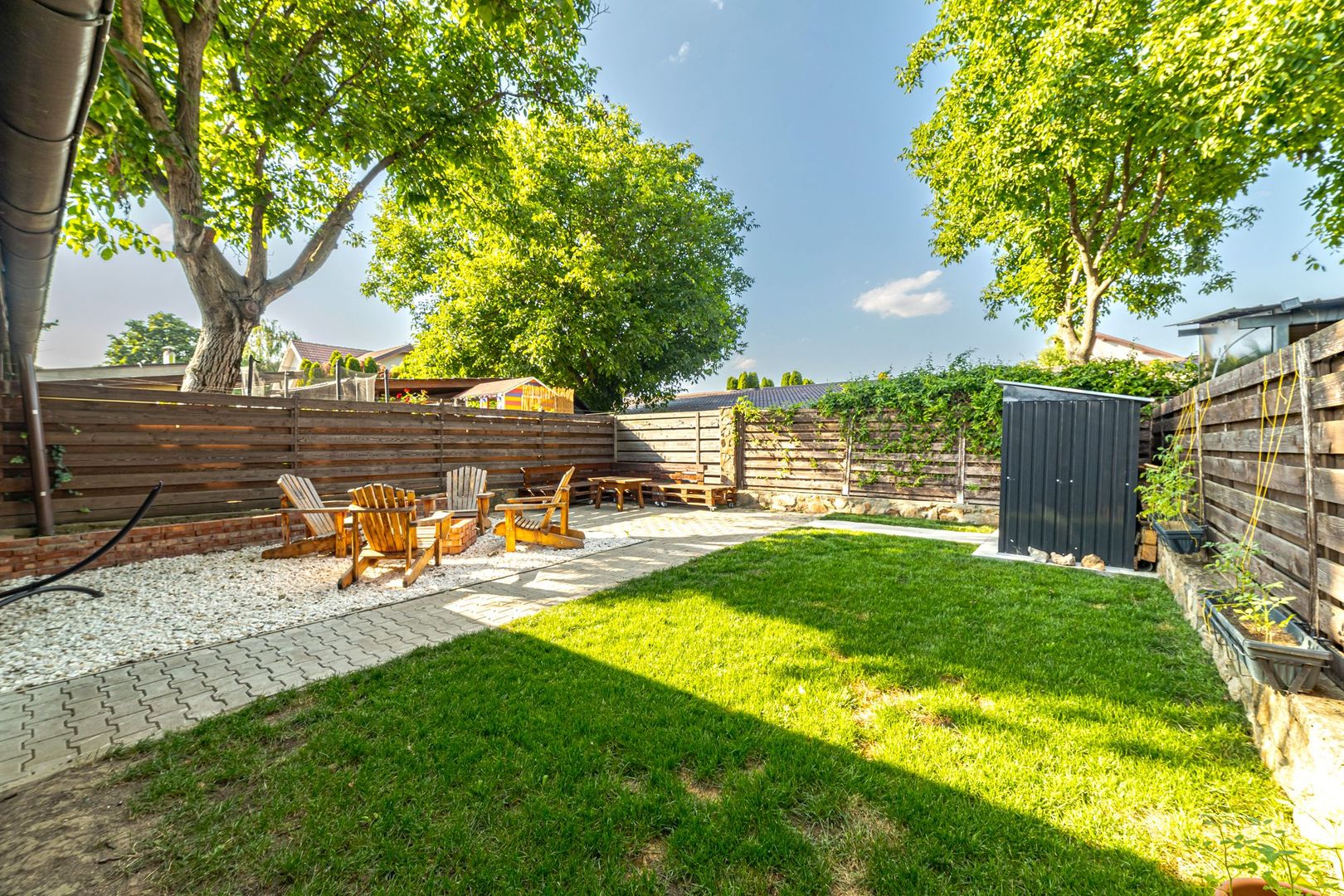 Casă în Cartierul Verde, independentă energetic - Poză 6