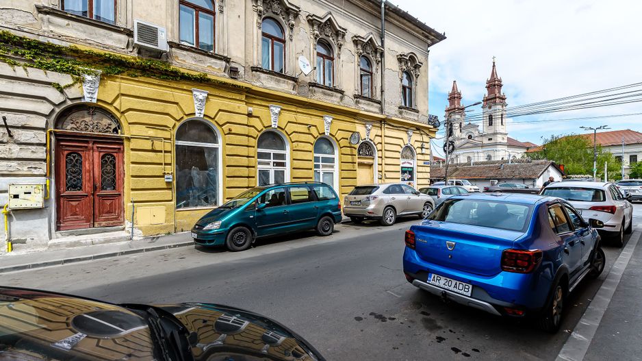 Spațiu comercial în Piața Catedralei - Poză 9