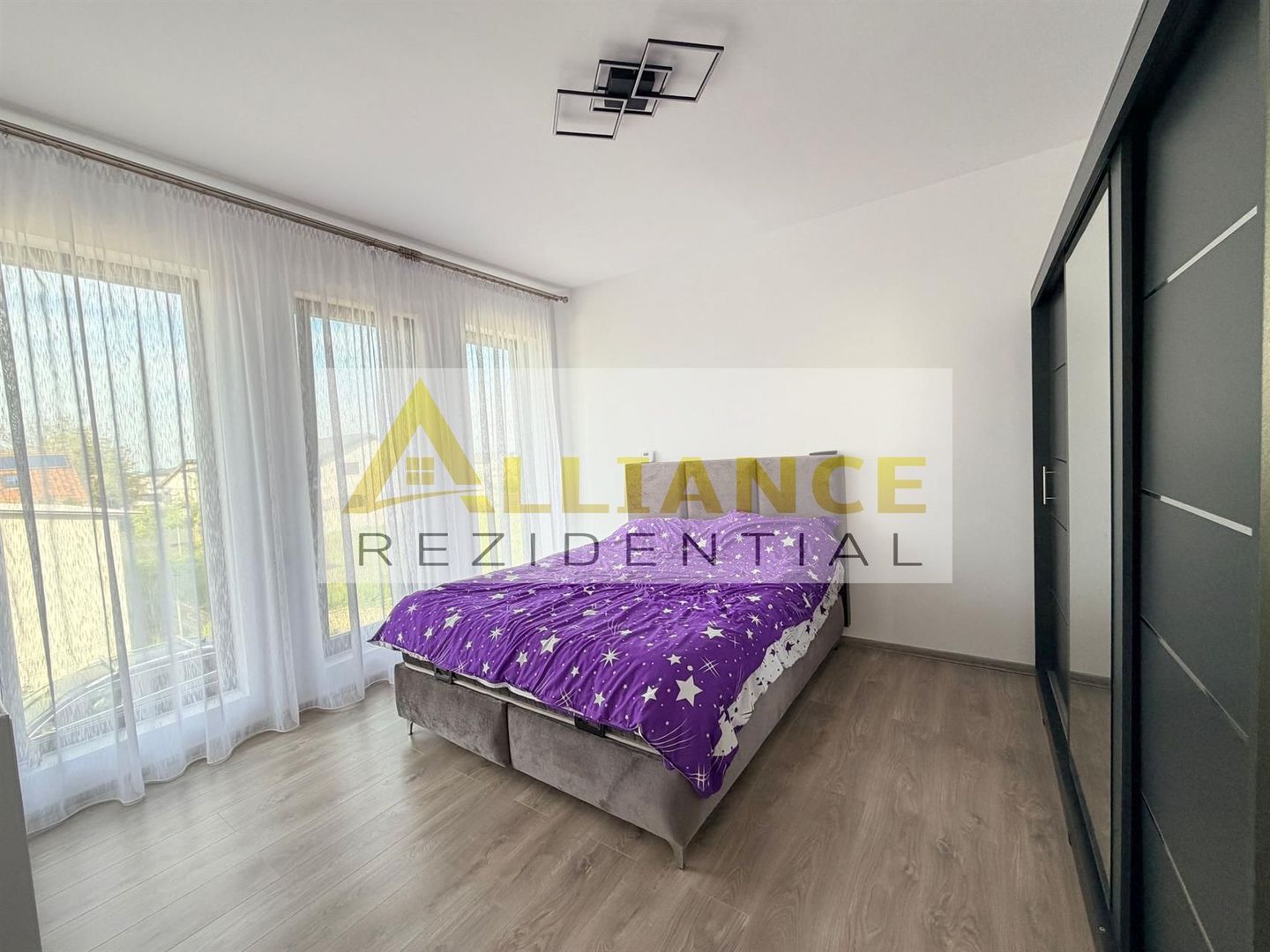 Duplex mobilat si utilat  - 4 camere -2 bai - Poză 6
