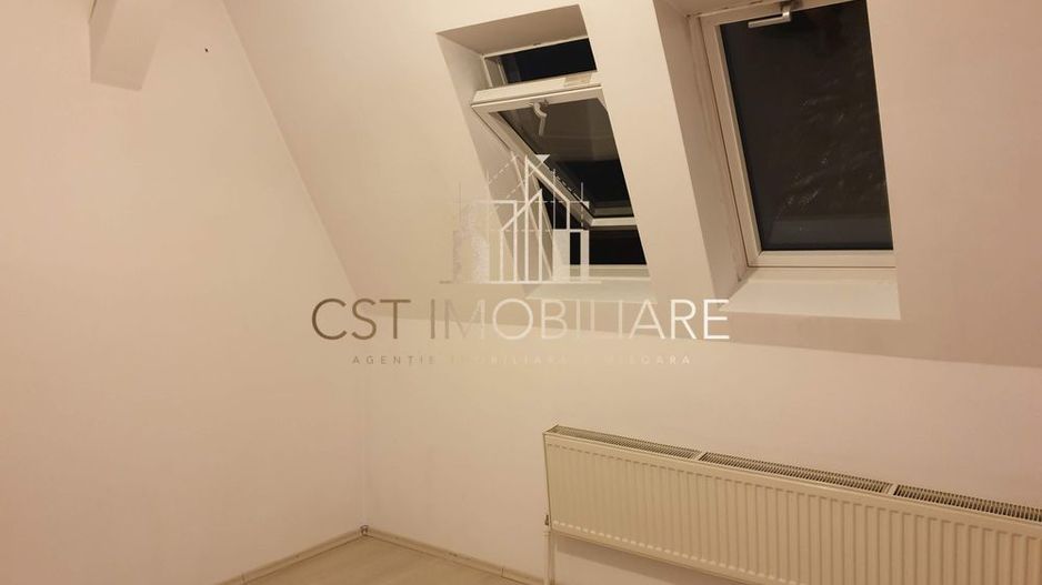 Apartament 3 camere , Torontal - Poză 8
