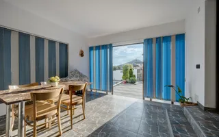Vilă 342 mp cu piscină și 800 mp teren / 4 dormitoare / Pleașa - Poză 42