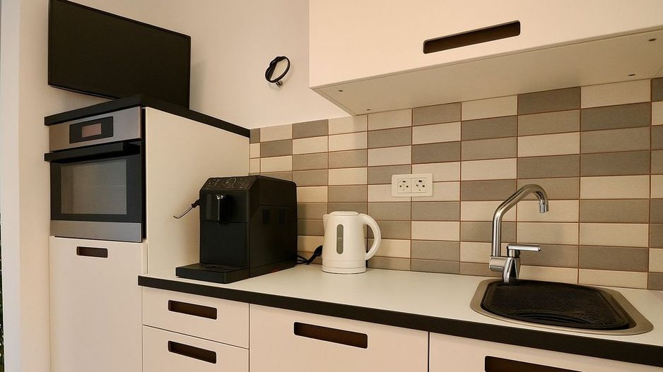 APARTAMENT PREMIUM | SEMIDECOMANDAT | VICTORIEI - Poză 3