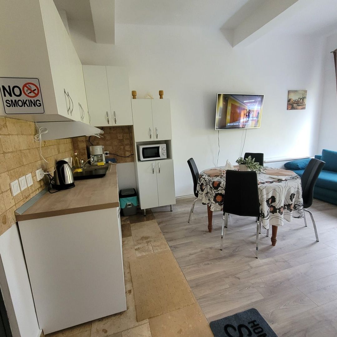 Garsoniera Str Poienelor, zona Carpatilor. - Poză 5