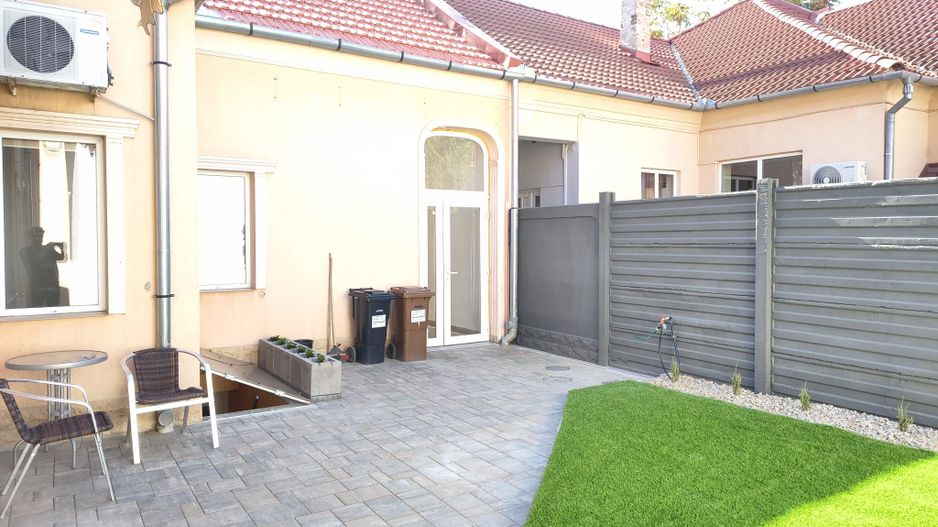 De închiriat: vilă renovată, Mihai Eminescu. 1 000 E/lună. Comision 0 - Poză 4