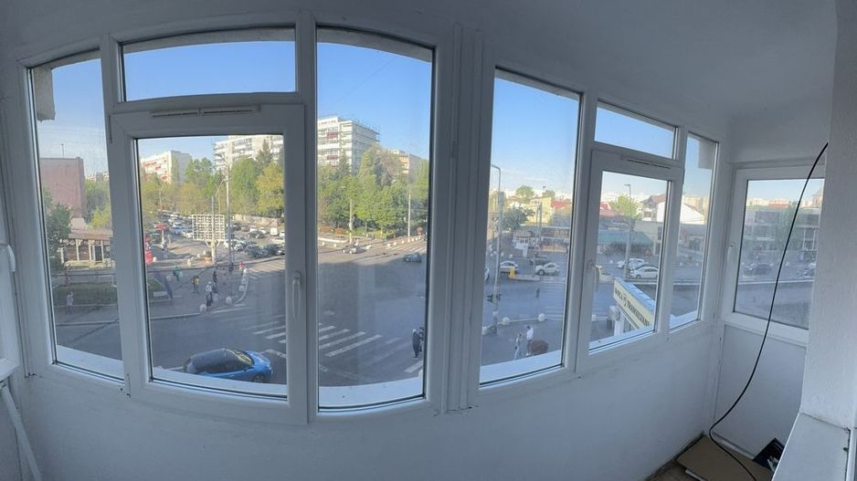 APARTAMENT  SPATIOS SI LUMINOS ZONA BRANCOVEANU - Poză 4