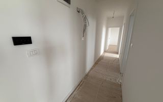 Bloc Nou. Gradina proprie de 103 mp si 2 locuri de parcare inscrise in CF. - Poză 7