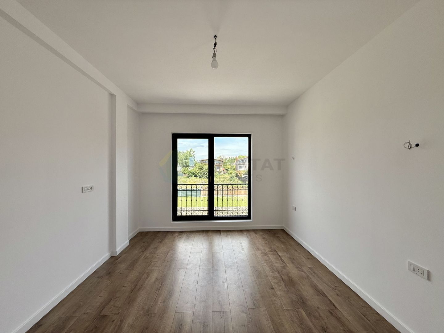 Vila Individuala 4 camere, curte 380 mp Lacul Pasarea - Poză 14