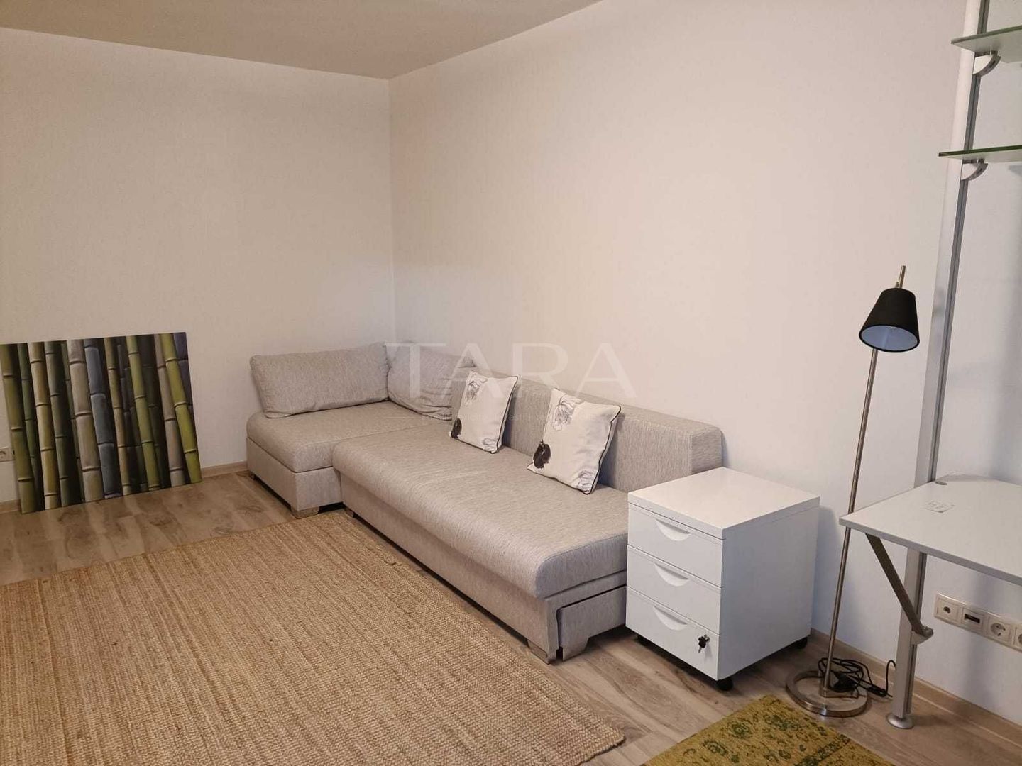 Apartament 2 camere de închiriat – Plopilor - Poză 2
