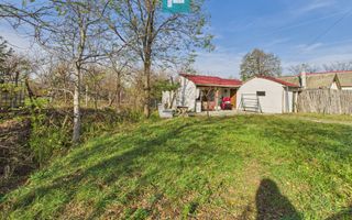 Casuță cu priveliște panoramică spre Cetatea Șiria - Poză 23