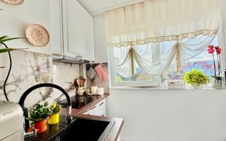 Apartament 2 camere de vânzare – etaj intermediar, garaj – Zona Mărășt - Poză 6