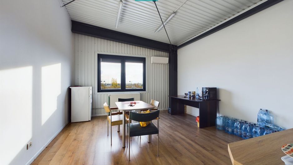 Spațiu Logistic la Autostrada A1 - Poză 19