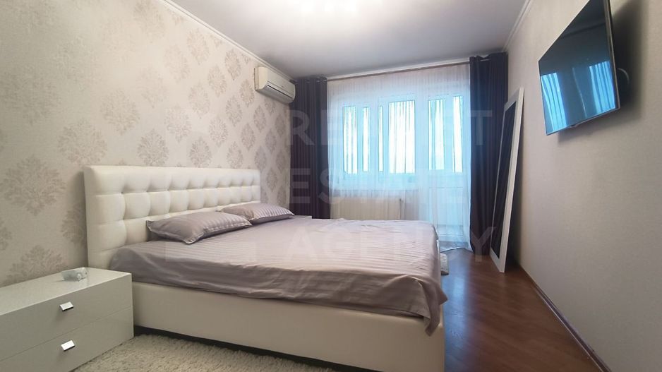 Chirie, apartament, 3 camere, str. Burebista, sectorul Botanica - Poză 11