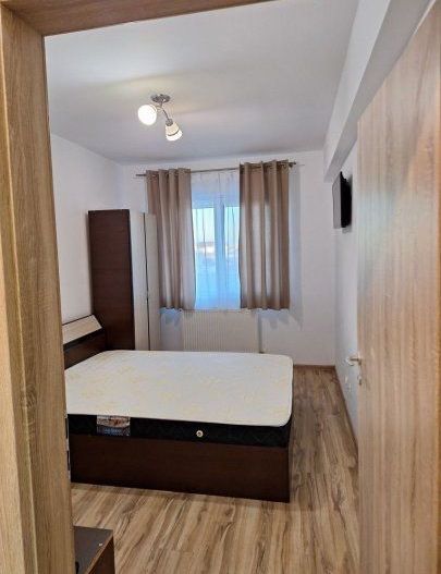 Apartament luminos metrou Pacii - Poză 2