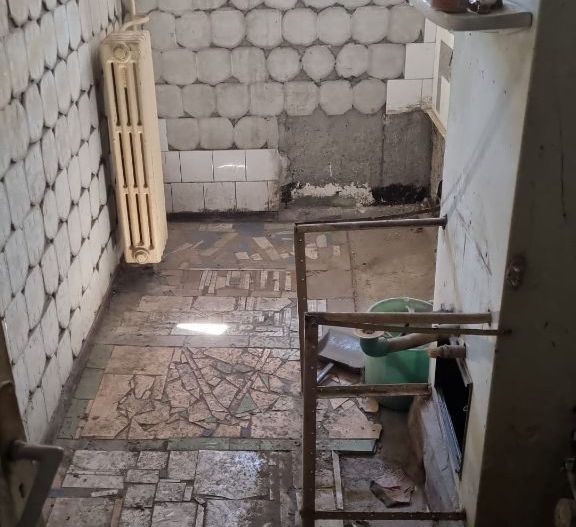 Apartament 2 camere,  etaj 4/4, de renovat, Micro14 - Poză 1