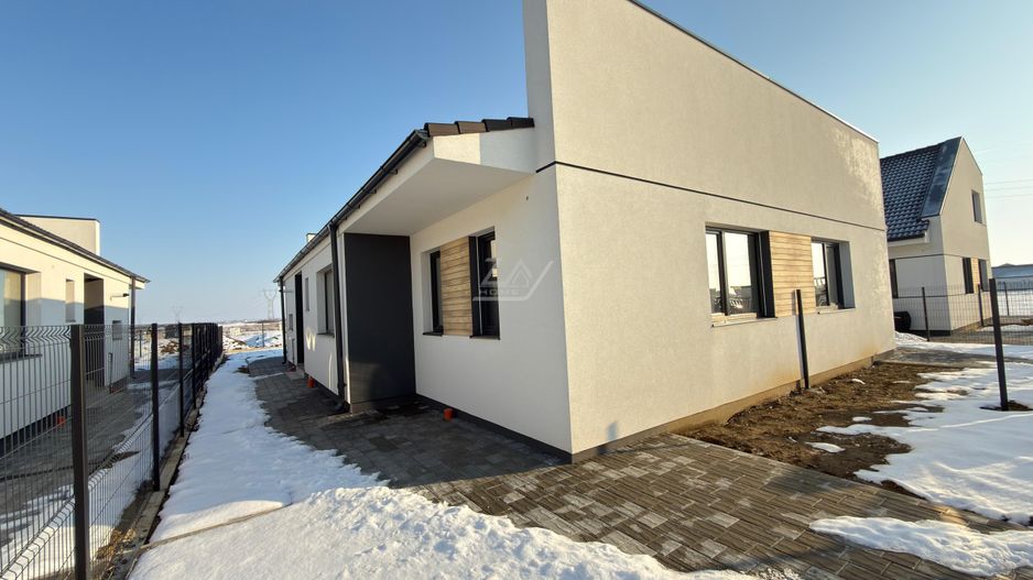 COMISION 0! Duplex finalizat. Panouri solare. Finisaje calitative. - Poză 13