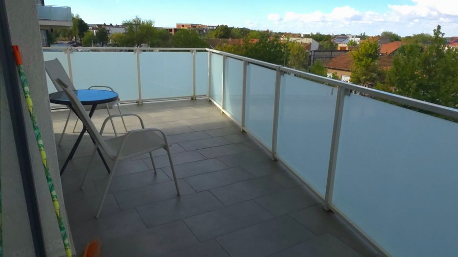 3 camere cu terasa si parcare exterioara Prima Onestilor - Poză 4